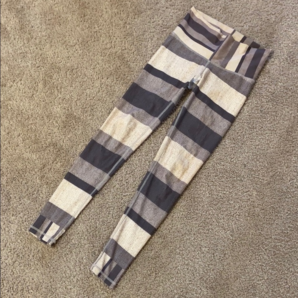 Niyama Sol barefoot leggings